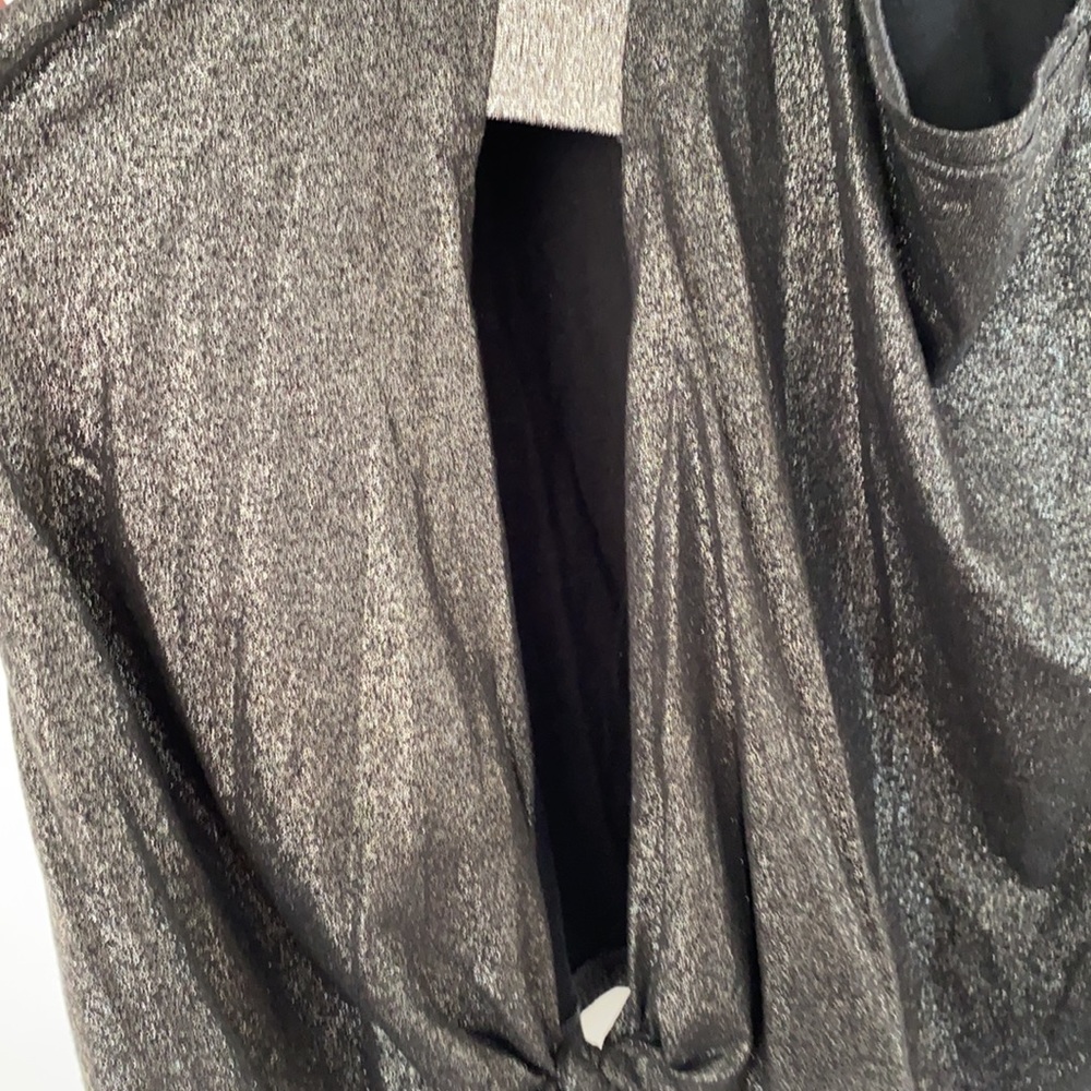 Victoria Sport top open back - Picture 6 of 7